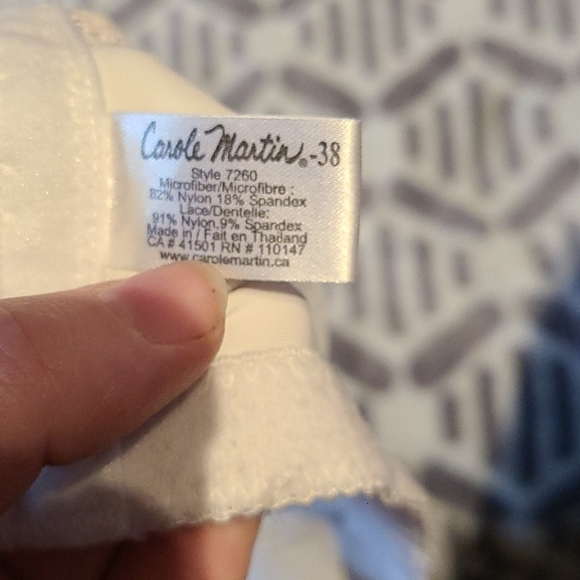 Adjustable Bandeau - Picture 4 of 4